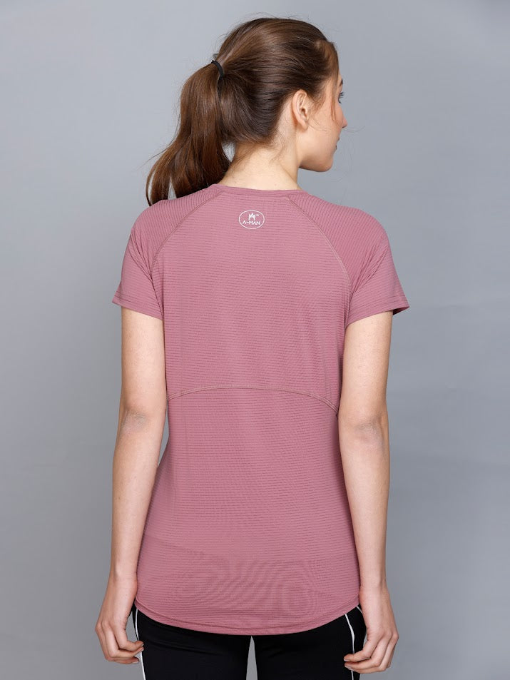 WOMEN'S  FITNESS  T-SHIRT