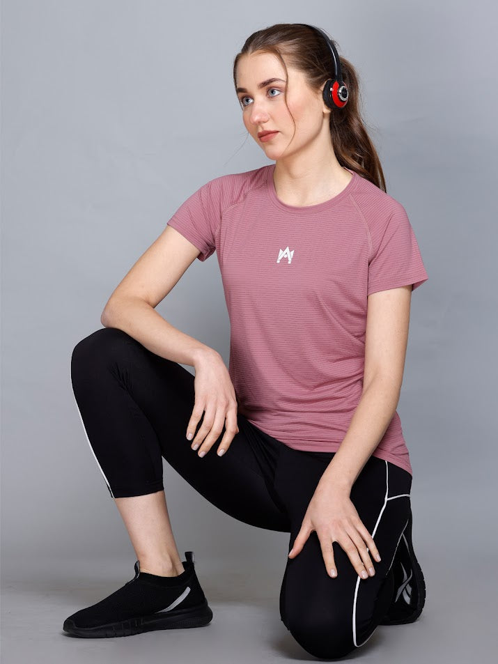 WOMEN'S  FITNESS  T-SHIRT